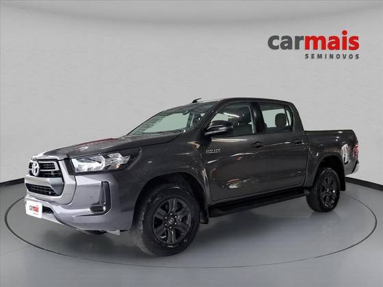 TOYOTA HILUX 2.8 D-4D TURBO DIESEL CD SRV 4X4 AUTOMÁTICO